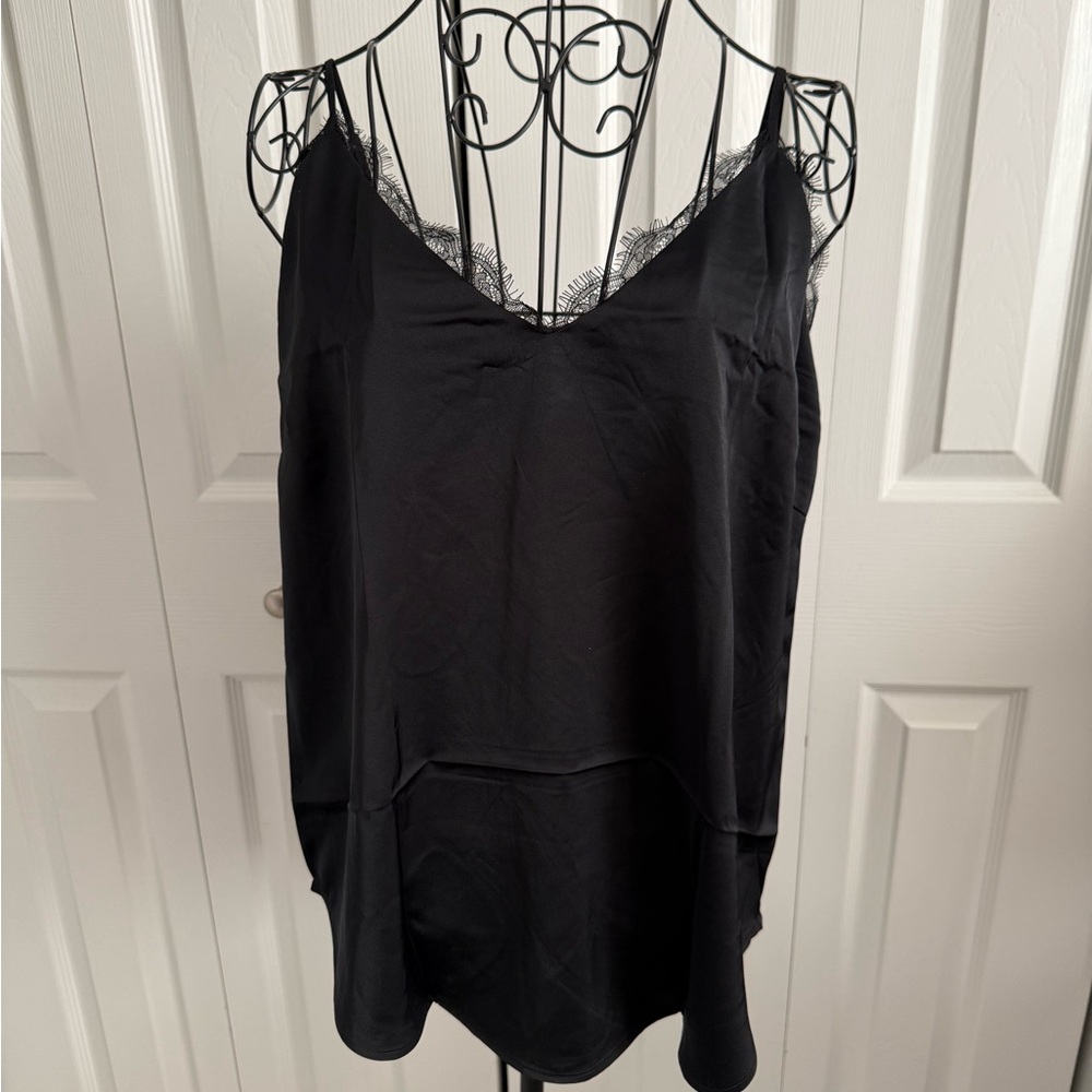 EXPRESS Classic Fit Black Cami with Lace Trim Top, NWT